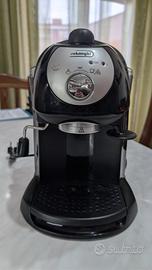 macchina del caffè De Longhi 