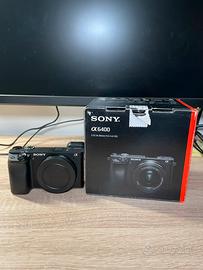 Sony a6400 + 2 batterie ravpower + smallrig cage