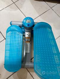 Attrezzi per allenamento a casa marca DOMYOS