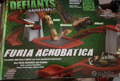 Pista con macchina Furia Acrobatica Motorama