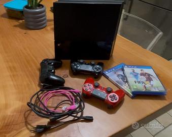 Play station 4+giochi e 3 joystick
