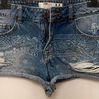Shorts jeans denim con disegni FB Sisters tg M