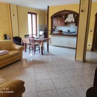 Appartamento ammobiliato pronto per essere abitato