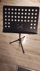 leggio e asta microfono 