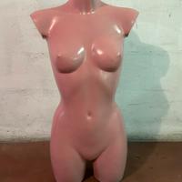 Manichino vintage rosa