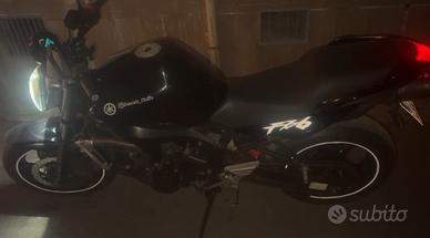 Yamaha FZ6 Total black
