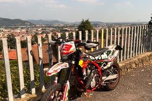 SWM sm 125 R