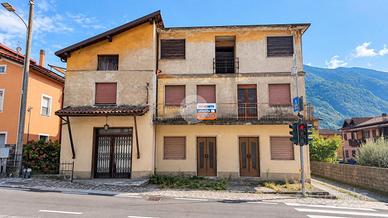 CASA INDIPENDENTE A BERZO INFERIORE