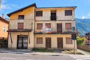 CASA INDIPENDENTE A BERZO INFERIORE