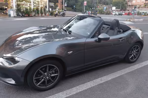 Mazda MX-5 Sky Active G-Exceed colore Machine Grey