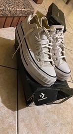 Converse con suola alta