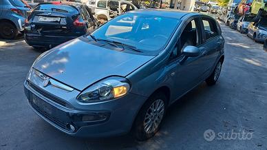 FIAT GRANDE PUNTO EVO 2011 SOLO PER RICAMBI