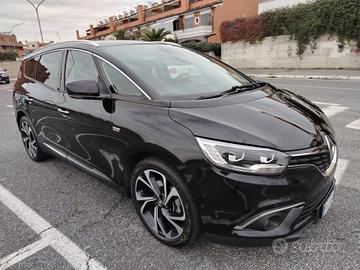 Renault Grand Scenic dCi 8V 110 CV Energy Bose