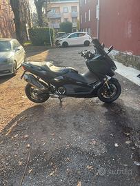 Tmax 530 abs solo 1500km