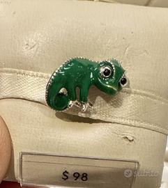 Pandora Disney Charm Rapunzel Pascal cambia colore