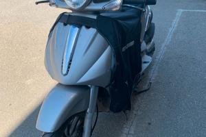 Piaggio Beverly 500cc