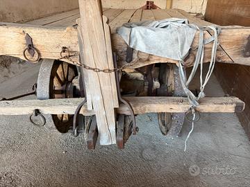 Carro storico in legno