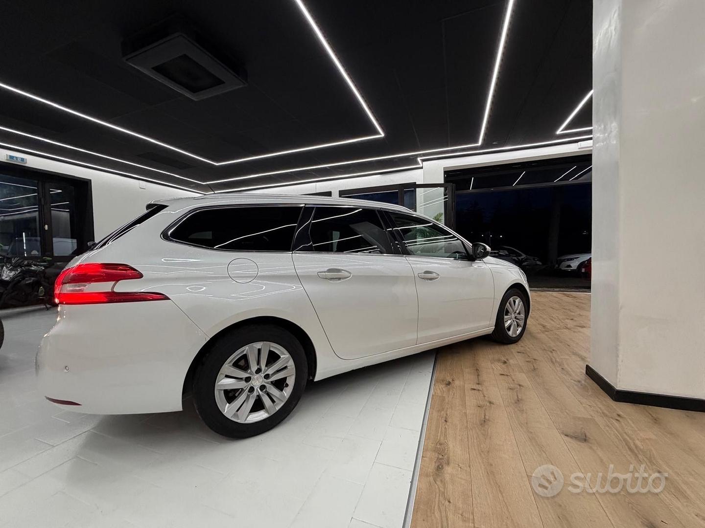 Peugeot 308 2016 photo 5