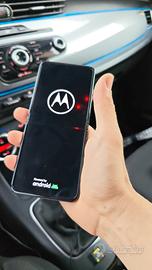 SMARTPHONE RAZR 40 ULTRA MOTOROLA 