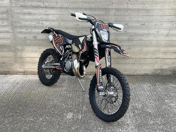Ktm 125 XC-W 2018 doppia omologazione