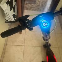 Monopattino lexgo con luci a led