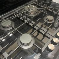 Piano cottura in vetro nero