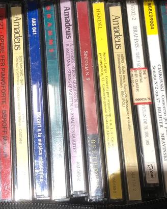 Blocco di 500 vhs-cd ORIGIN:film-musica opere cla