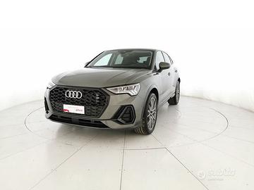 Audi Q3 35 2.0 tdi Business Advanced s-tronic