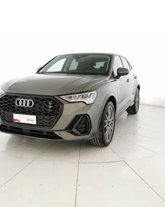 Audi Q3 35 2.0 tdi Business Advanced s-tronic