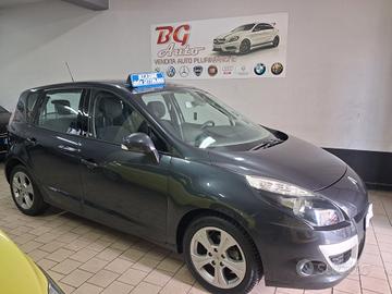 Renault Scenic X-Mod 1.5 dCi unico prop 2011