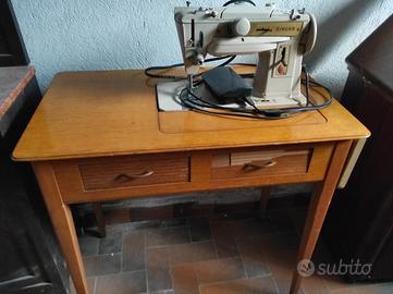 macchina cucire Singer anni 70