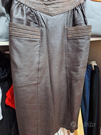 gonna in pelle marrone