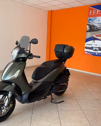 Piaggio Beverly 350