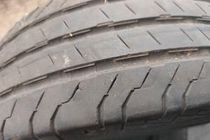 gomme 215/70/15 da carico