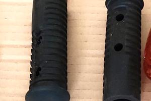 Gommino pedana kawasaki vn 800 34028-1221