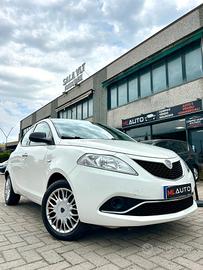 Lancia Ypsilon 0.9 TwinAir 85 CV 5 porte Metano Ec