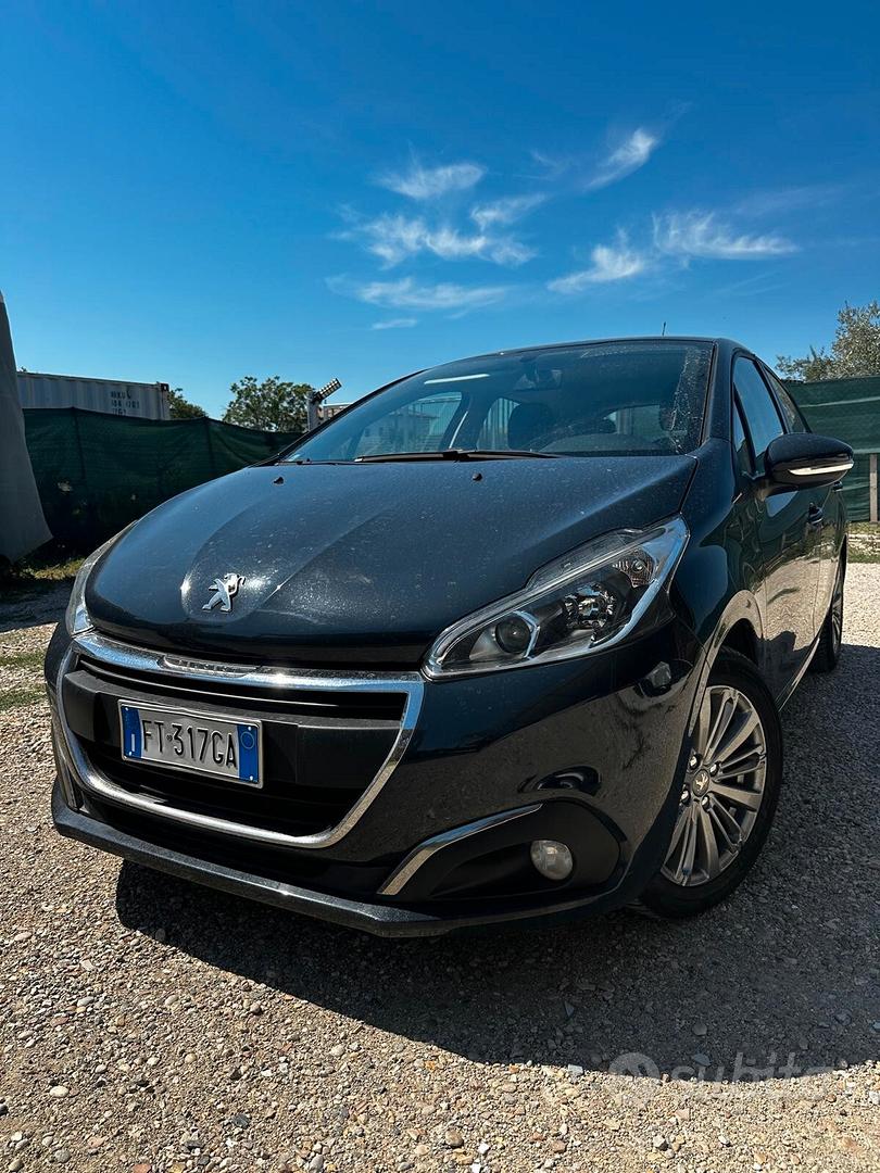 Peugeot 208 1° serie