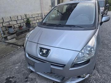 Peugeot 5008 1.6 HDi Tecno 7 posti