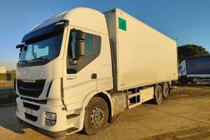 IVECO IVECO STRALIS AS260SY ISOTERMICO + FR U19052
