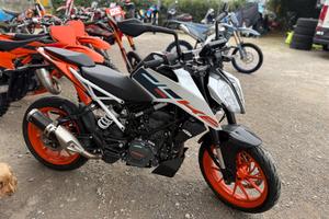 Ktm 125 Duke 2023 2700km