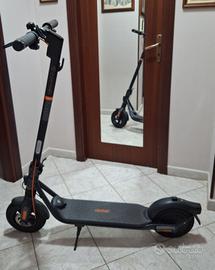monopattino segway ninebot