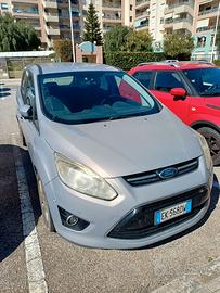 Ford Grand CMax Titanium 1.6 TDCI 2011