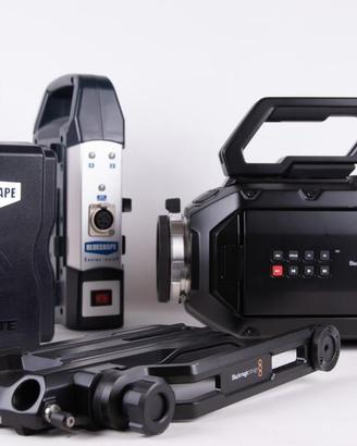 Blackmagic URSA mini 4.6K + 2 batterie Blueshap...