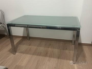 Tavolo Calligaris, piano in vetro temperato