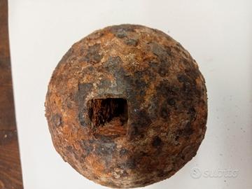 sfera di antico Portone