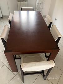 Tavolo sala  con 6 sedie