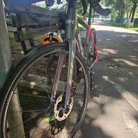 Ebike da corsa BH 1.6 core race