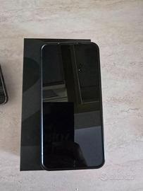 SAMSUNG S22