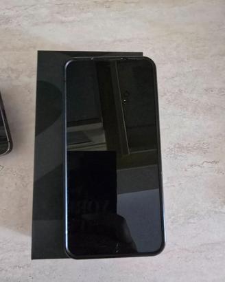 SAMSUNG S22
