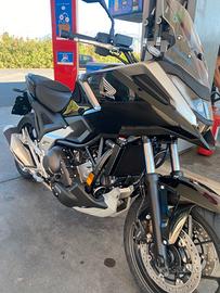 Honda NC 750 X DCT 2025